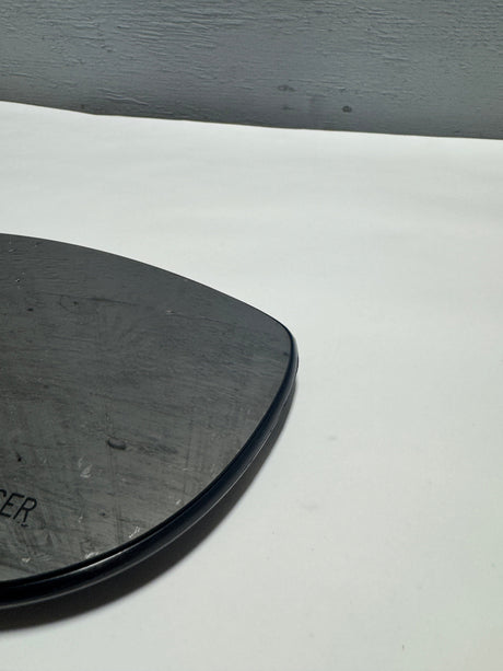 68318274AA 2017-2024  Chrysler Pacifica Voyager Passenger SIde Mirror Glass Heated W/O Blind SPot