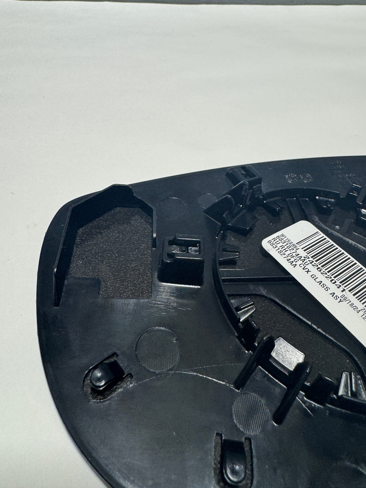 68318274AA 2017-2024  Chrysler Pacifica Voyager Passenger SIde Mirror Glass Heated W/O Blind SPot