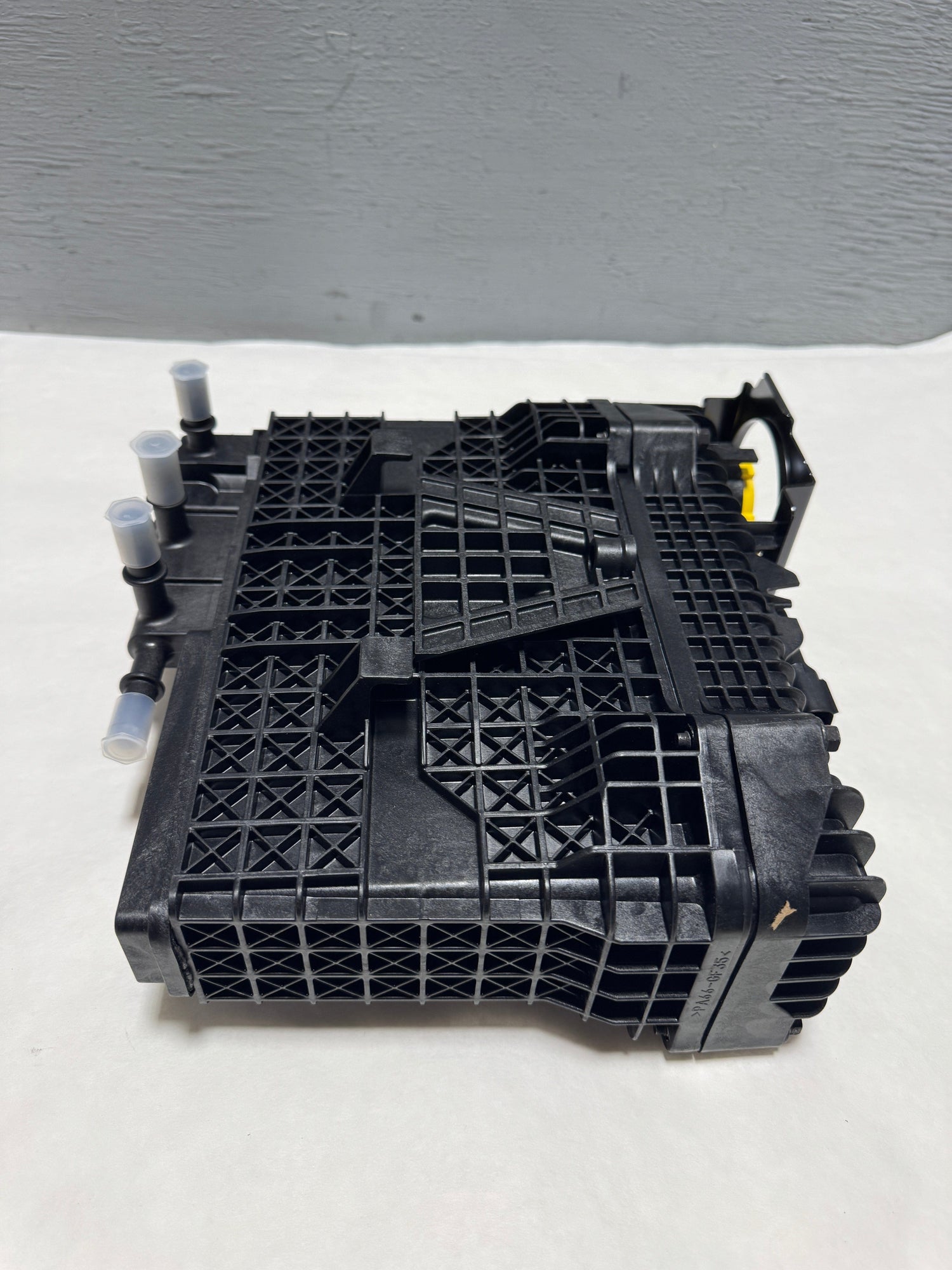 PC3Z-9N184-A 2017-2024 Ford F-250 F-350 6.7 Diesel Lower Fuel Filter Housing At Tank OEM