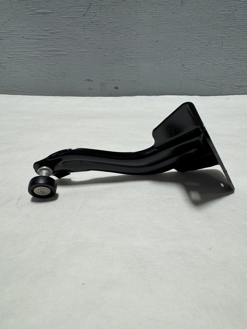 2017-2025 Chrysler Pacifica Passenger Side Sliding Door Hinge OEM