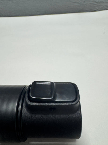 68499033AA 2017-2025 Chrysler Pacifica Vacuum Hose Line With Elbow Used  Vacuum Interior