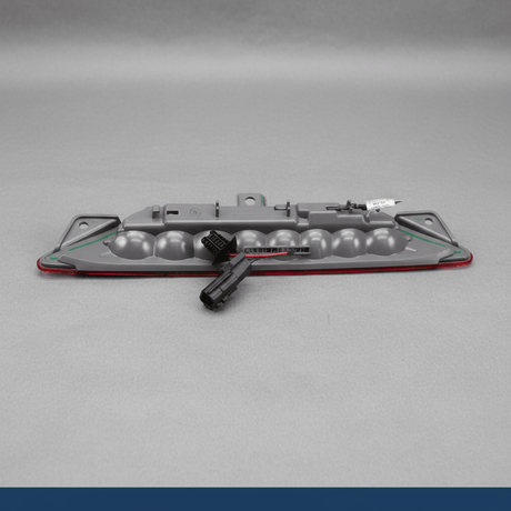 2017-2026 Chrysler Pacifica Voyager High Mount 3rd Brake Light Genuine OEM