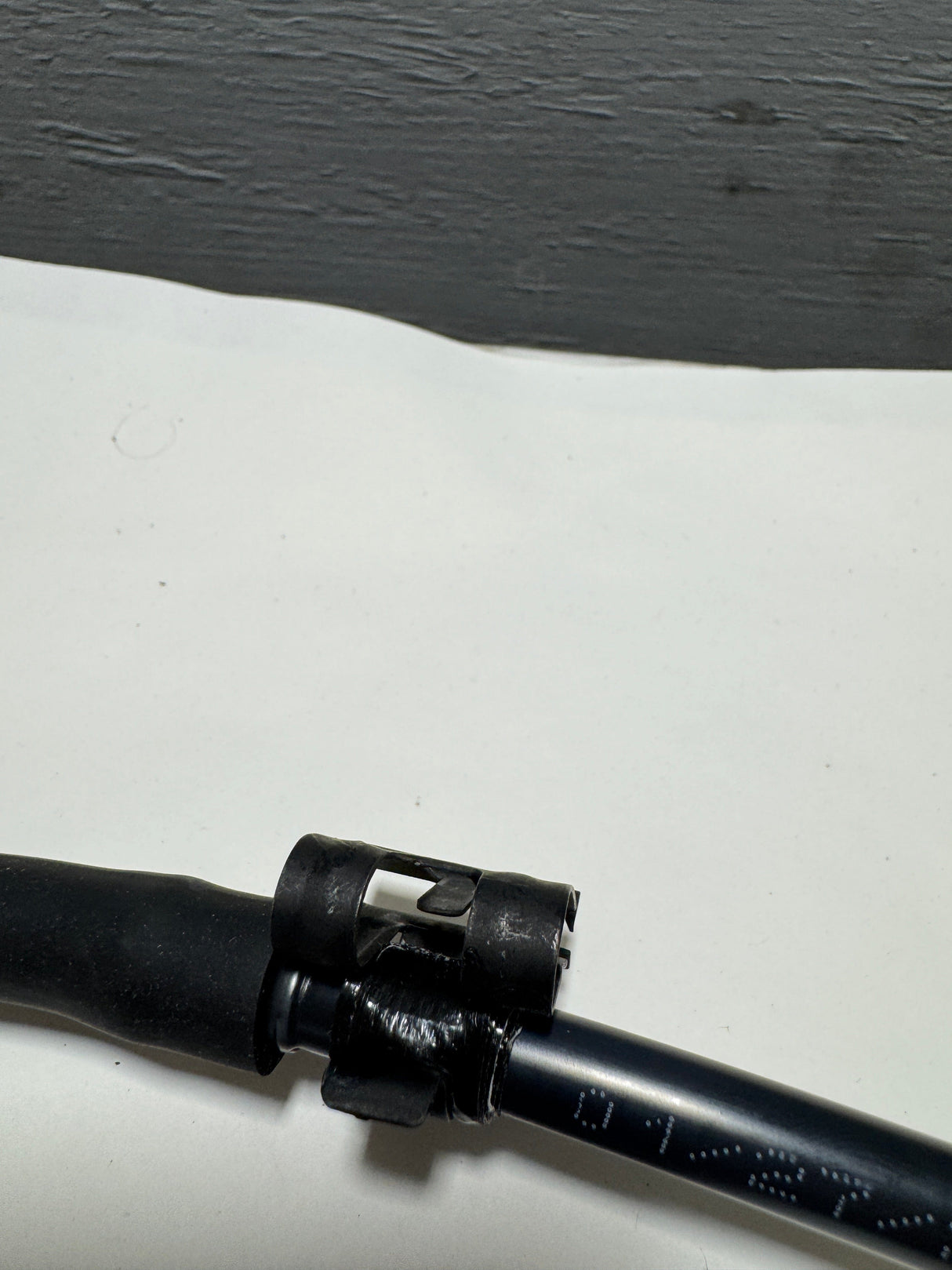 PC3Z-3B476-A0-B9 2017-2026 Ford F-250 F-350 F-450 Front Differential Vent Hose Genuine OEM