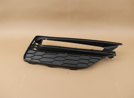 71109-T2M-T61 2017 Accord Hybrid OEM Passenger Fog Light Garnish Bezel