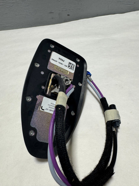 JB5Z-18936-AFPTM 2018-2019 Ford Explorer Roof Antenna For Sync Equipped- Unpainted OEM