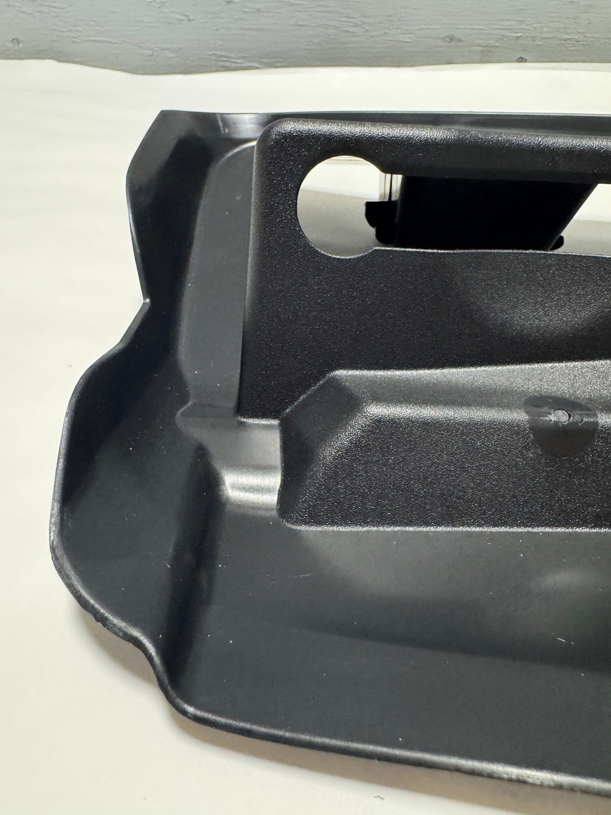 JL3Z-9901927-AB 2018-2020 9 Ford F-150 Driver SIde Bumper Inlet Duct For Tow Hook Equipped Genuine OEM