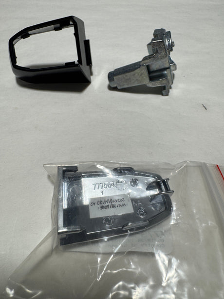 13516006 2018-2020 Cadillac Escalade Front Driver Side Door Lock Cylinder Cover OEM