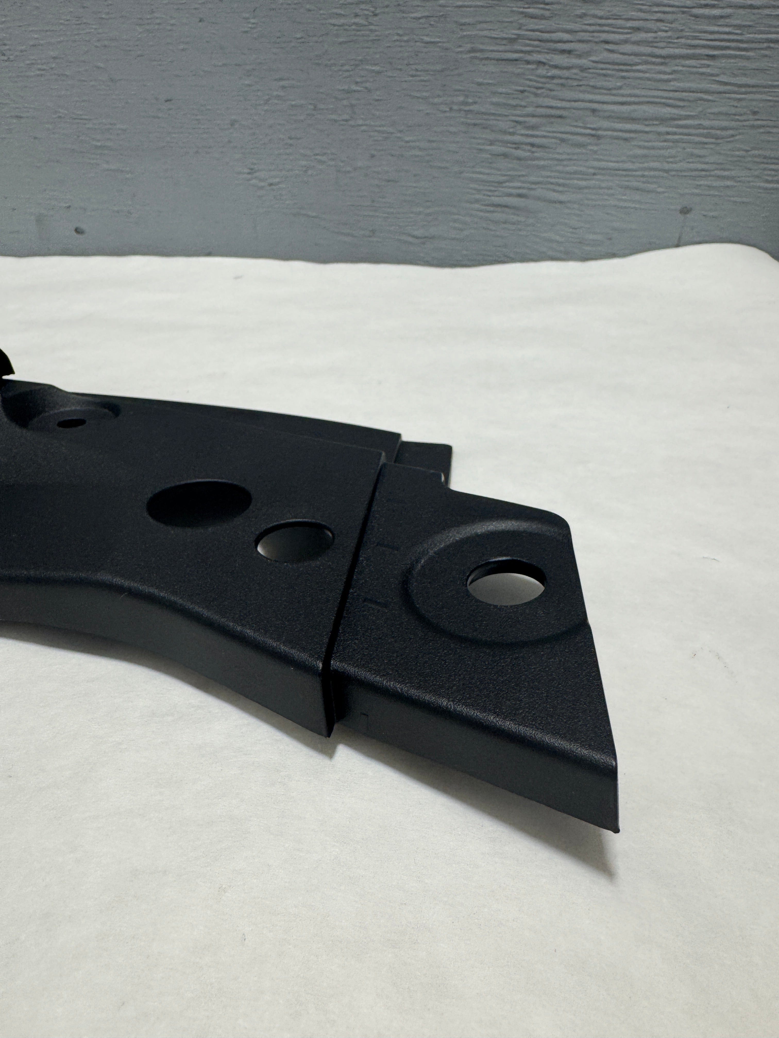 2018-2020 Honda Accord Driver Side Front Fender Garnish Seal OEM