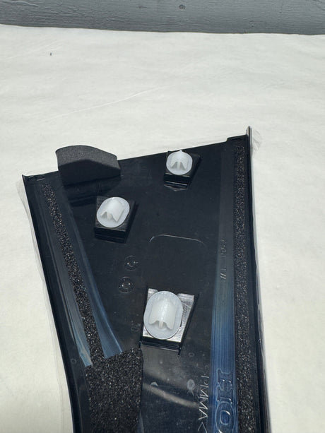 72761-TVA-A02 2018-2020 Honda Accord Driver Side Rear Door Pillar Garnish Trim OEM