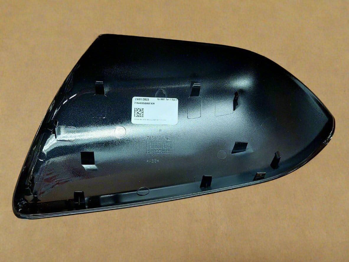 87915-08021-C2 2018-2020 Toyota Sienna LE or SE Passenger Mirror Cover 218 Black OEM