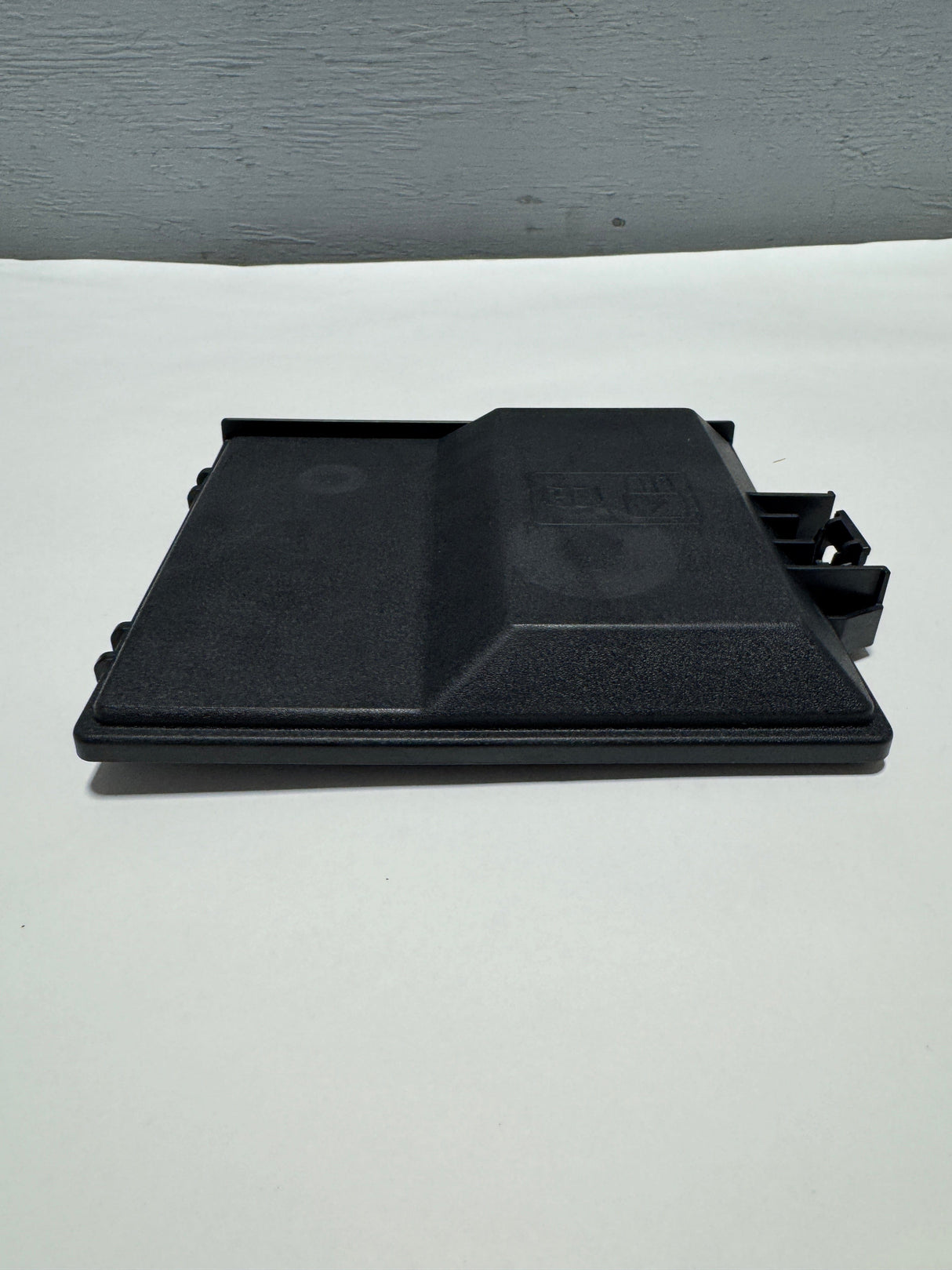 JU5Z-14A003-B 2018-2021 Expedition or  Navigator Engine Fuse Box Top Cover Genuine OEM