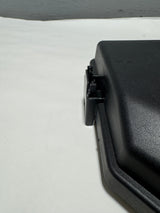 84733372 2018-2021 GMC Terrain Engine Wiring Harness Fuse Block Top Cover OEM