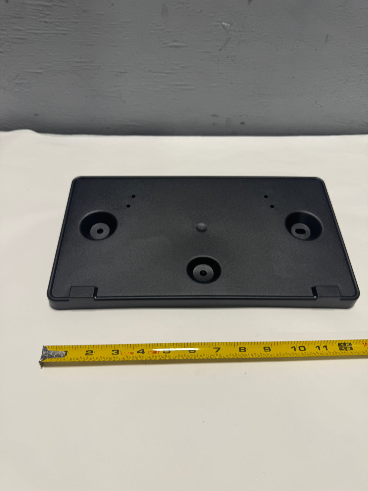 JL7Z-17A385-AA 2018-2021 Lincoln Navigator front bumper License Plate Bracket - No Hardware