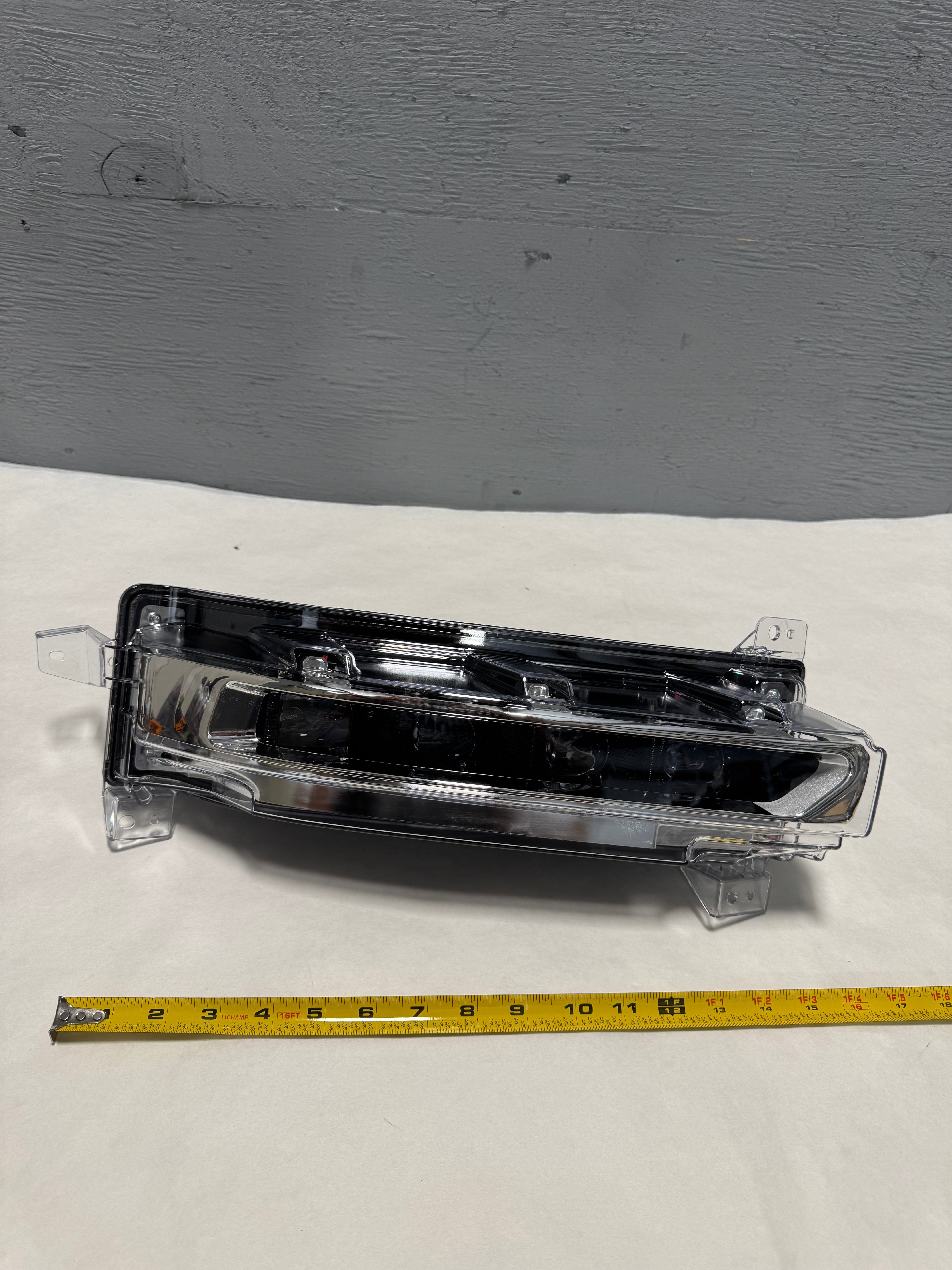 2018-2021 Lincoln Navigator Passenger Side LED OEM Fog Light