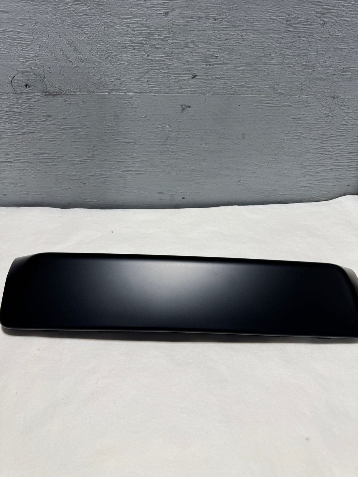 JL7Z-17F000-APTM 2018-2021 Lincoln Navigator Rear Bumper Tow hitch Cover - Unpainted Genuine OEM