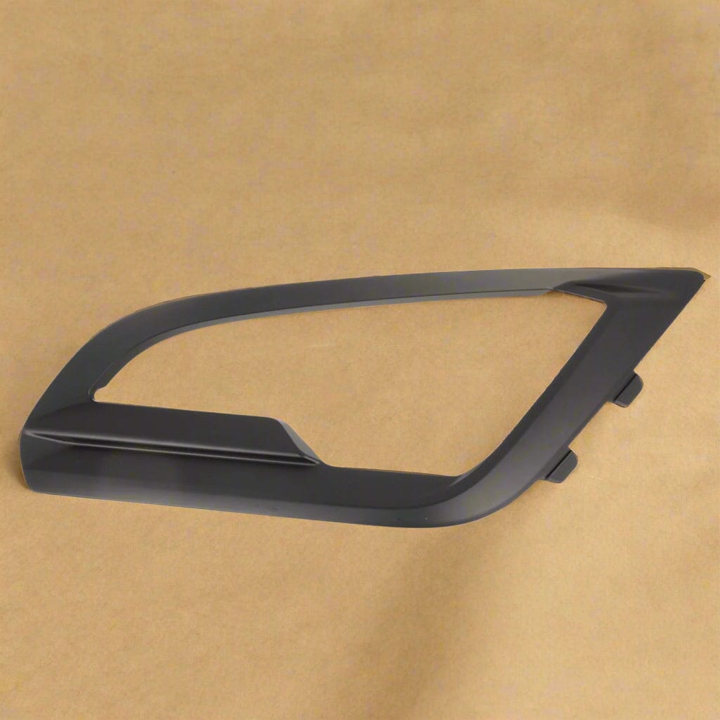 GN1Z-15266-BD 2018-2022 Ford Ecosport  Driver SIde Fog Lamp Bezel Bumper Insert OEM