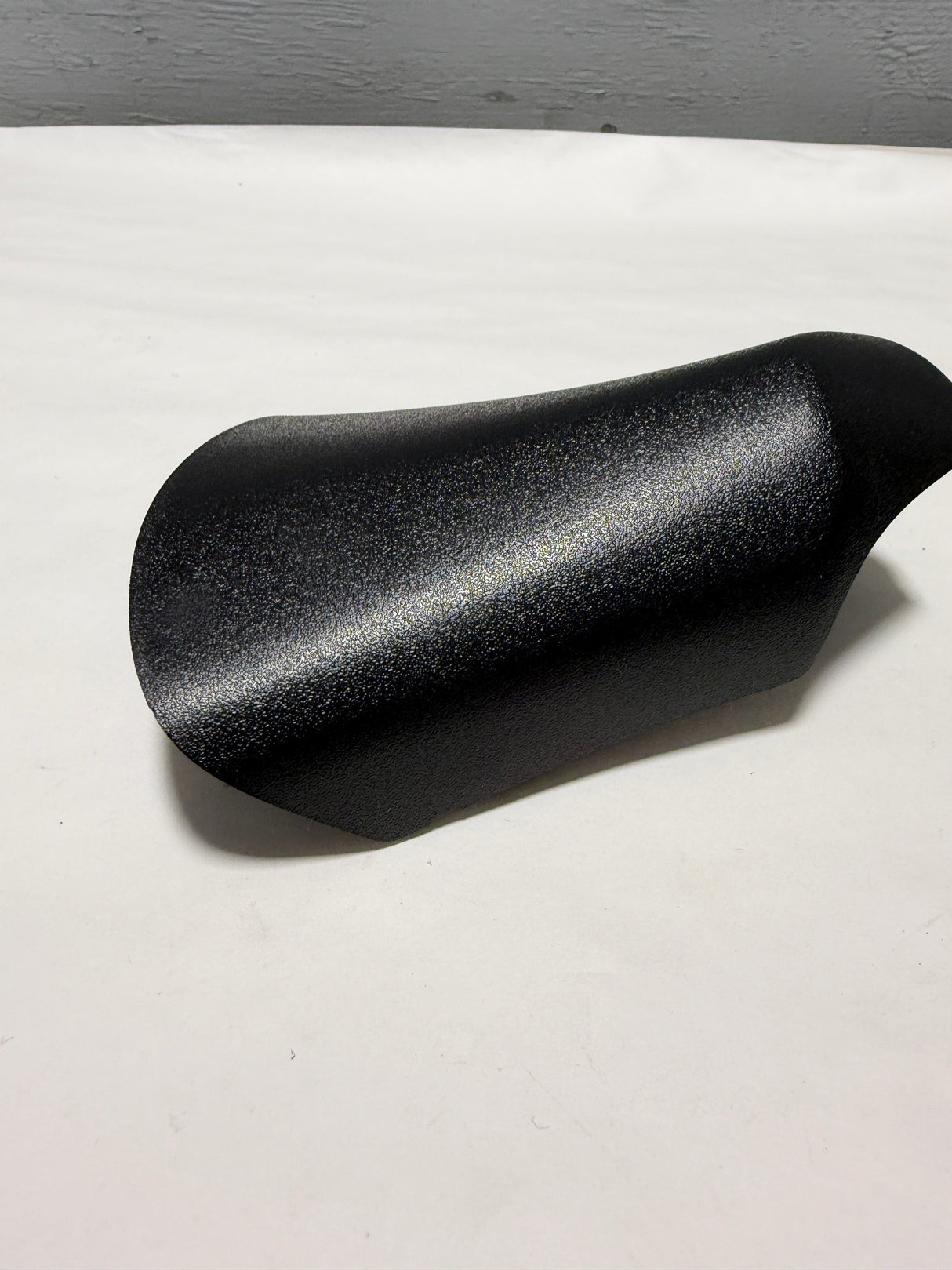 CN1Z-17A703-B 2018-2022 Ford EcoSport Driver Side Lower Small Mirror Arm  Cover  OEM