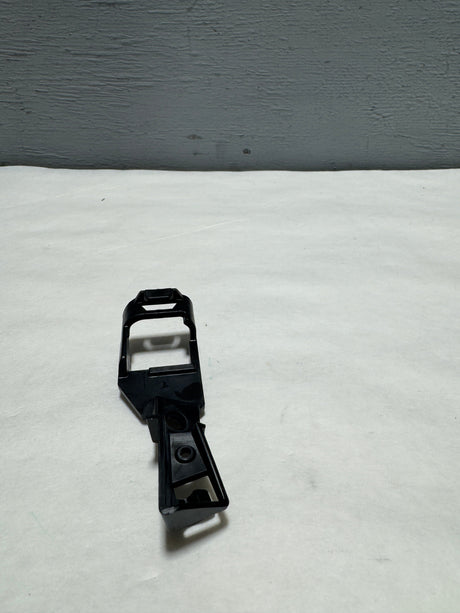 JC3Z-19H421-A 2018-2022 Ford F-250 F-350 Rear Backup Camera Bracket Fro 6 pin Cable Camera OEM