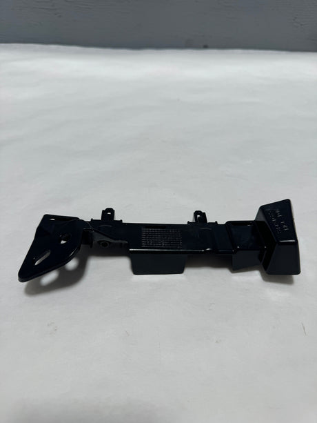 84451685 2018-2023 Buick Enclave Front Bumper Cover Guide Passenger Side OEM