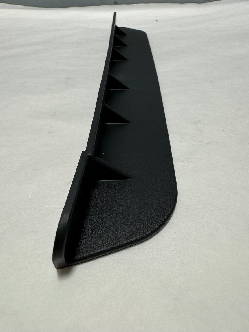 2018-2023 Chevrolet Equinox Front Drivers Side Tire Air Deflector OEM