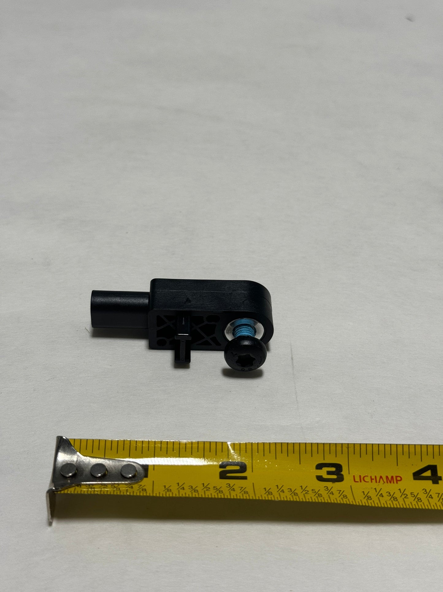 CL-0924-13514198-D21 2018-2023 Enclave or Traverse Rear Crash Impact SRS Sensor OEM 13514198