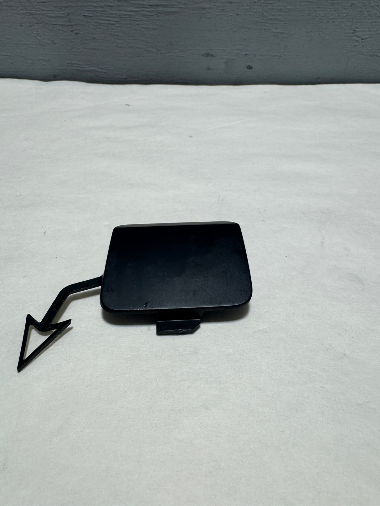 JR3Z-17E811-A 2018-2023 Ford Mustang Front Tow Hook Hole Cover OEM - Unpainted