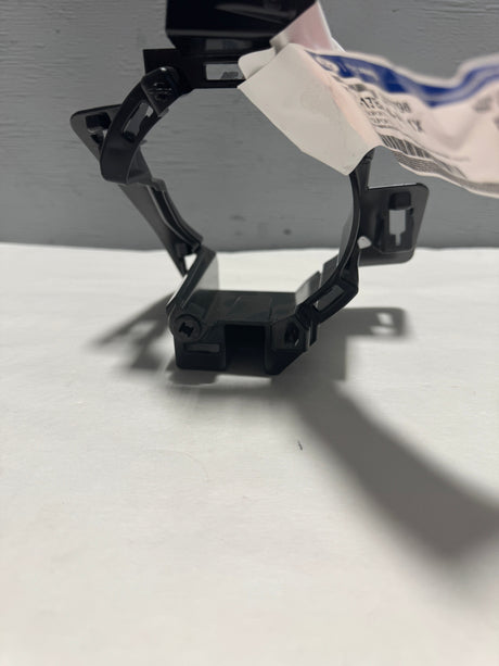 KT1Z-17B814-A 2018-2023 Ford Transit Connect Passenger Side Fog Lamp Bracket For Auto Park Equipped Only