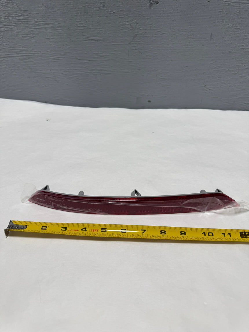 2018-2024 GMC Terrain Passenger Side Rear Bumper Red Reflector OEM