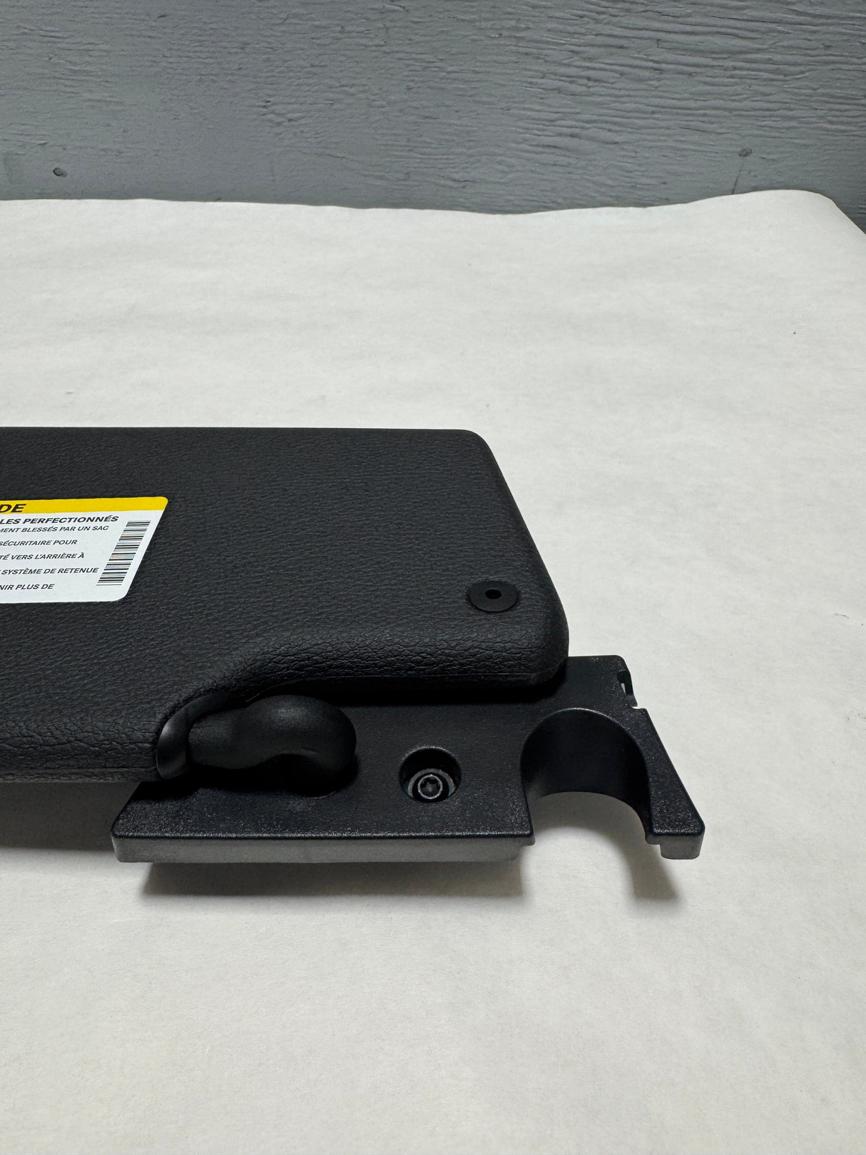 6BS14TX7AM 2018-2023 Wrangler JL or Gladiator Passenger Side Sun Visor W/ Mirror OEM