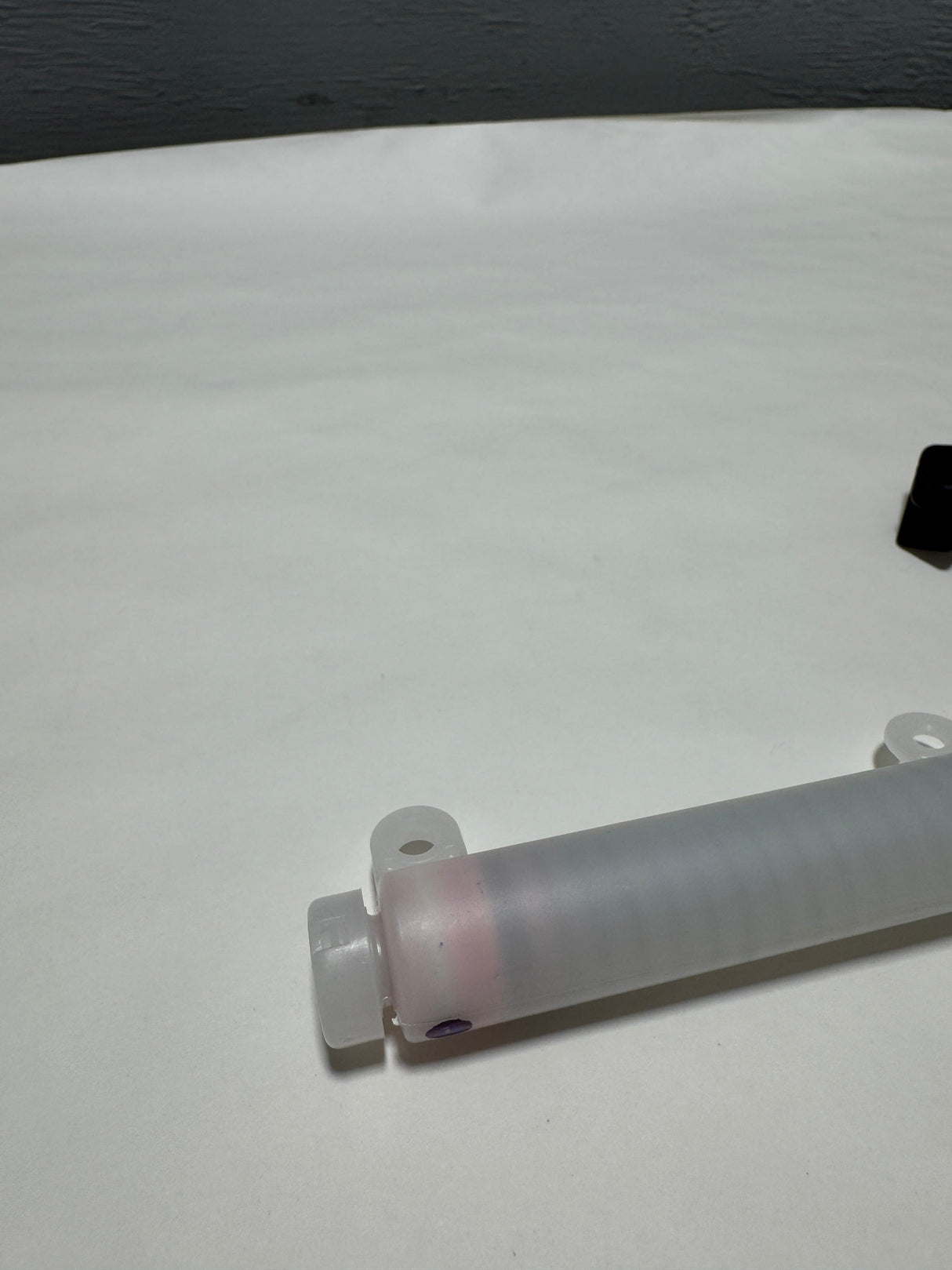 84063484 2018-2024 Buick Enclave Glove Box Damper With Cable Genuine OEM