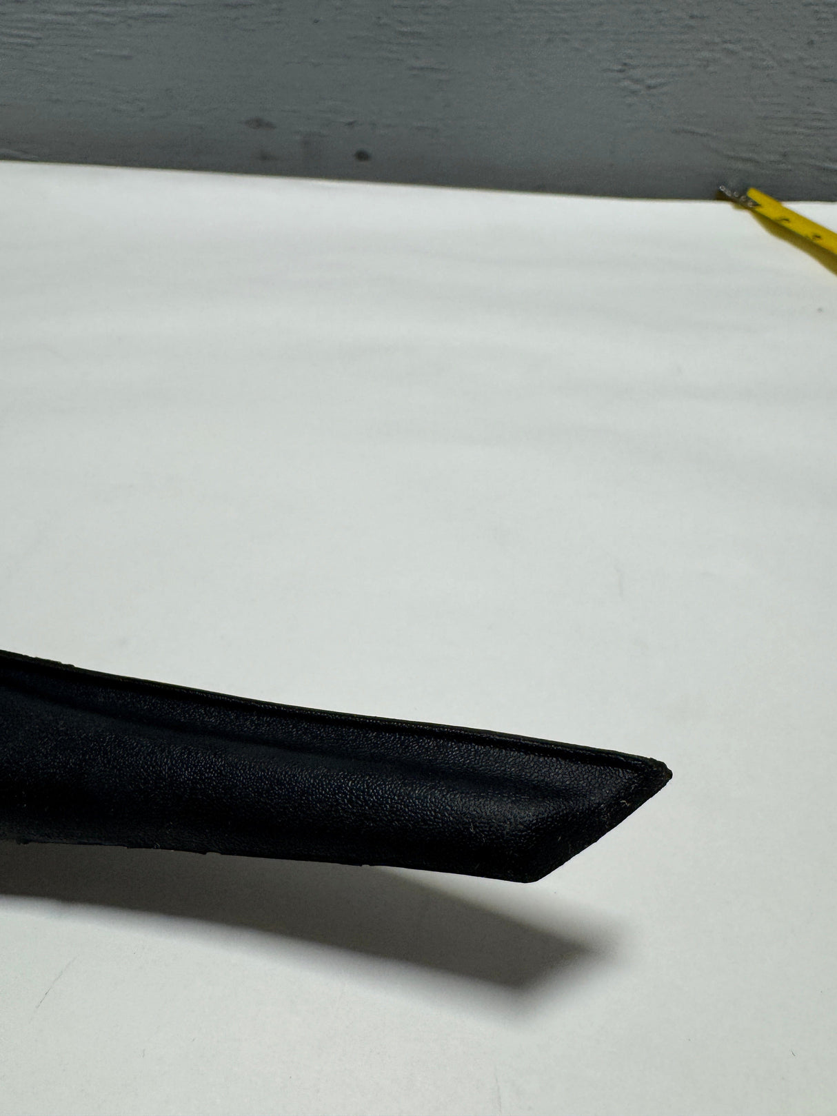 84227072 2018-2024 Chevrolet Equinox Driver Side Cowl Grille Extension Genuine OEM