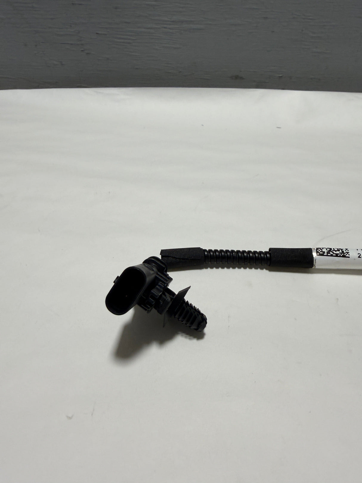 84764439 2018-2024 Equinox or Terrain Radiator Shutter Wiring Harness OEM