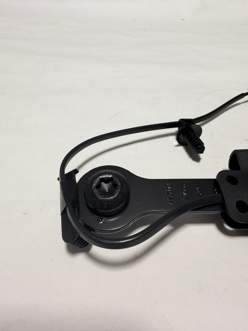 2018-2024 Ford Expedition Driver Black Seat Belt Buckle Genuine OEM New