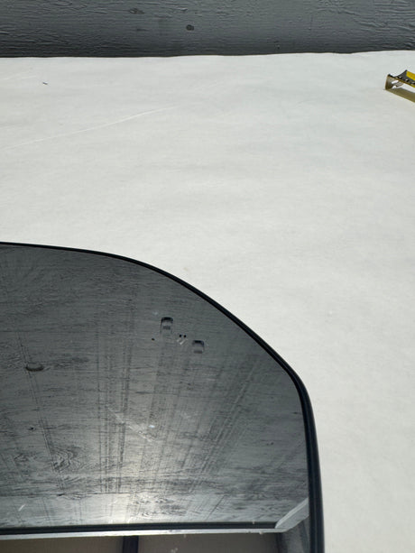 LL1Z-17K707-A 2018-2024 Ford Expedition Passenger Side Mirror Glass With Blind Spot Light For Non Signal Equipped Mirrors