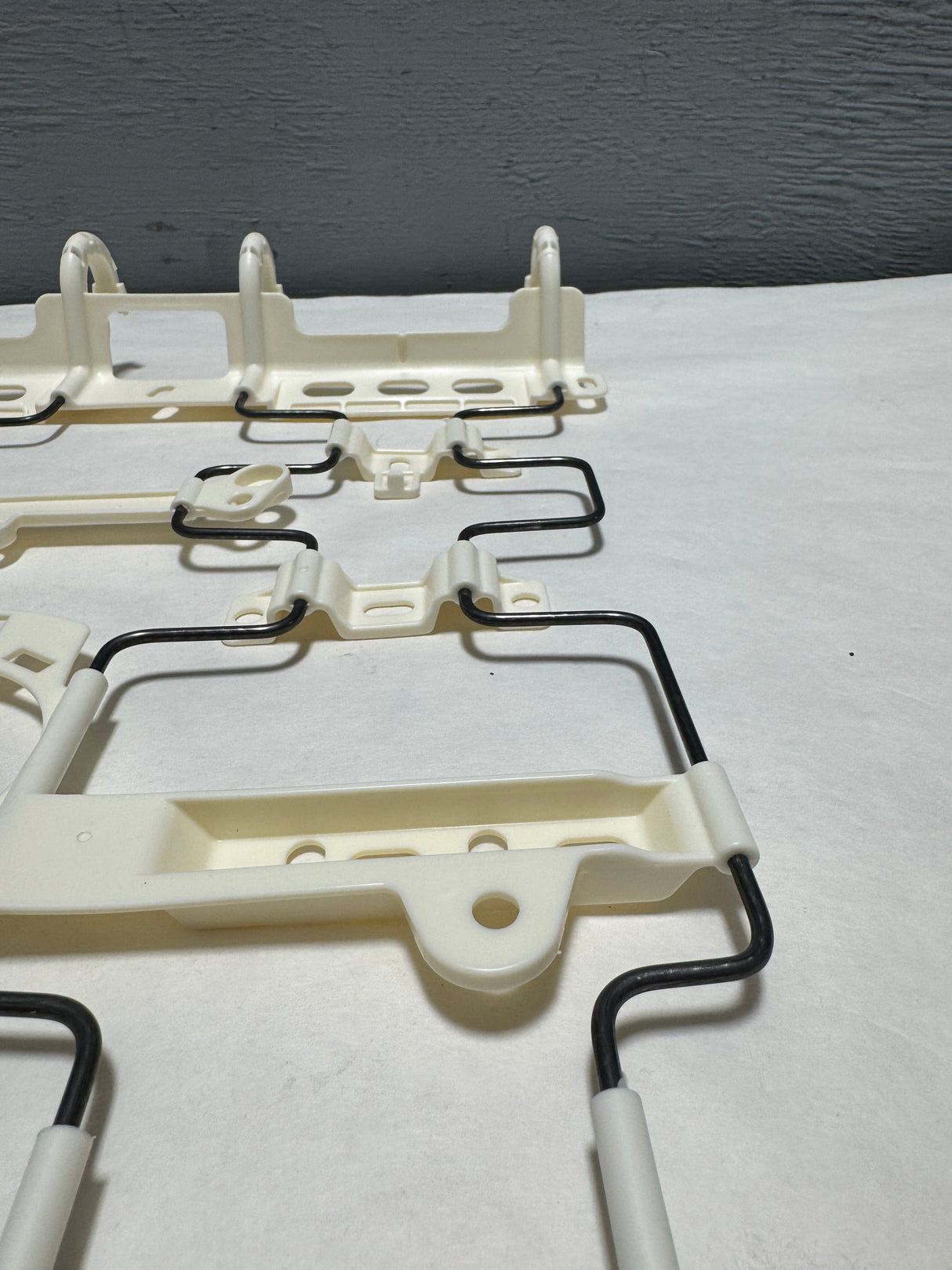 JU5Z-9663120-A 2018-2024 Ford F-150 Seat Bottom Cushion Spring For Manual Seats Only