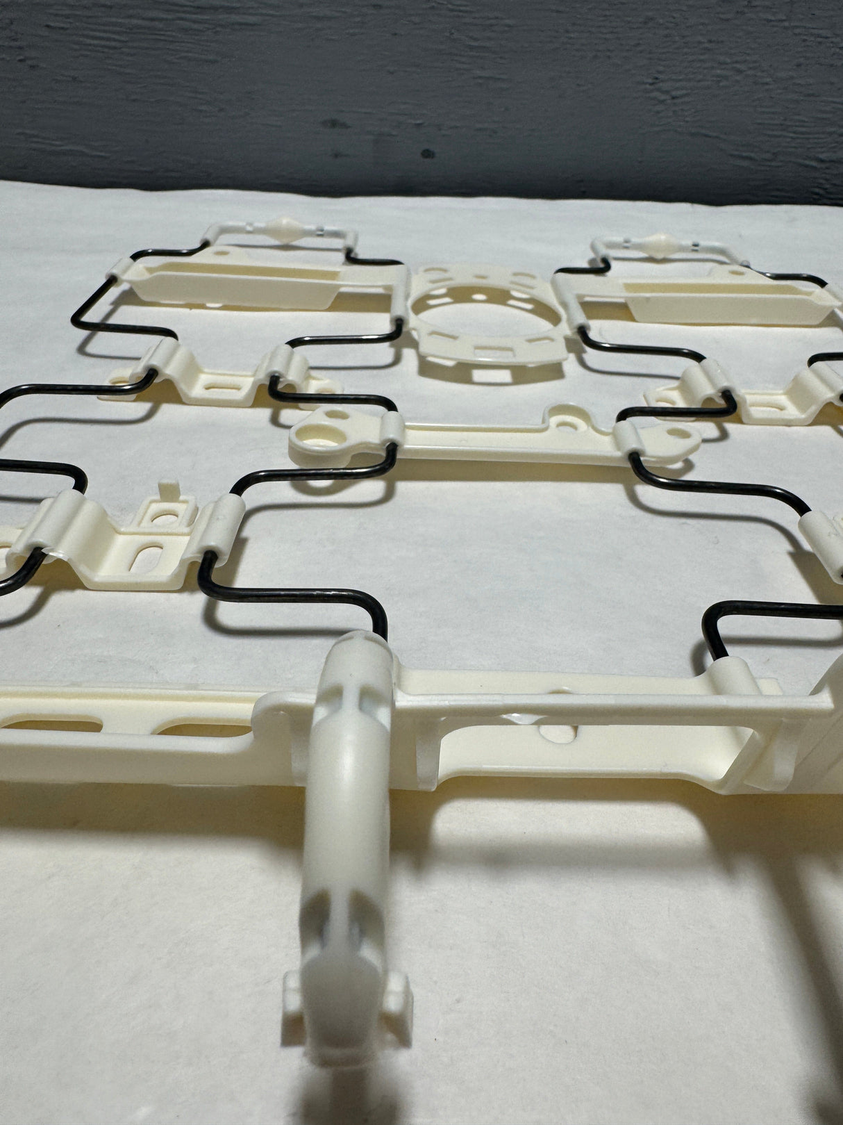 JU5Z-9663120-A 2018-2024 Ford F-150 Seat Bottom Cushion Spring For Manual Seats Only