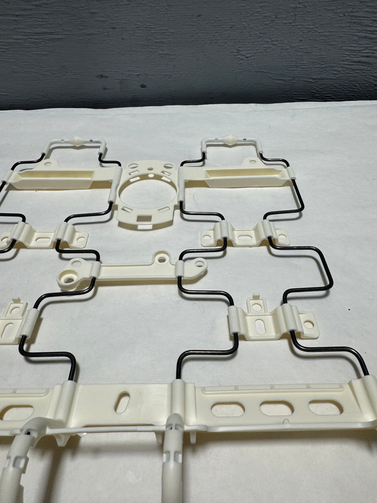 JU5Z-9663120-A 2018-2024 Ford F-150 Seat Bottom Cushion Spring For Manual Seats Only