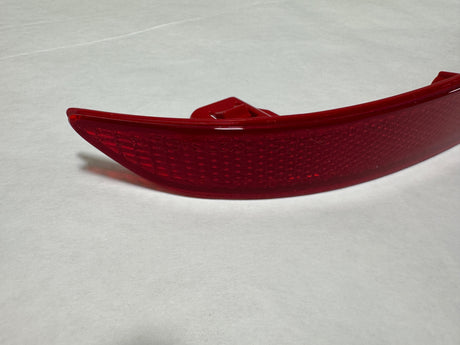 CL-0325-33505-THR-A01-J3 2018-2024 Honda Odyssey Passenger Side Red Rear Bumper Reflector Genuine OEM New