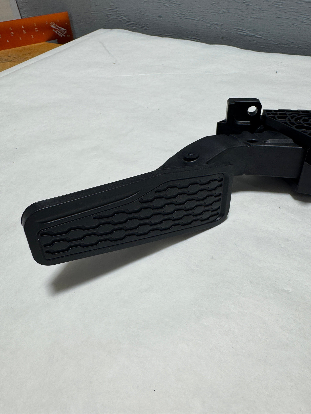 4581893AE-C22 2018-2024 Jeep Wrangler Gas Pedal Accelerator With Sensor For 2.0 3.0 or 3.6 Engine