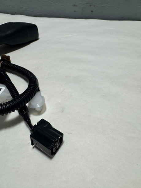 73230-06760-C0 2018-2024 North American Production Camry Driver Seat Belt Buckle OEM Not For Japan Built