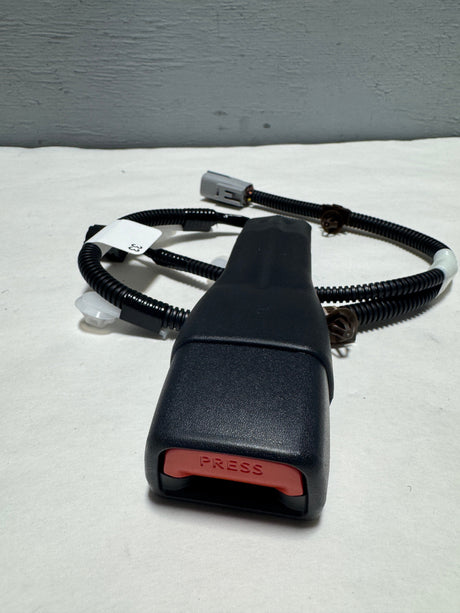 73230-06760-C0 2018-2024 North American Production Camry Driver Seat Belt Buckle OEM Not For Japan Built