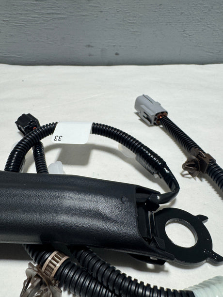 73230-06760-C0 2018-2024 North American Production Camry Driver Seat Belt Buckle OEM Not For Japan Built