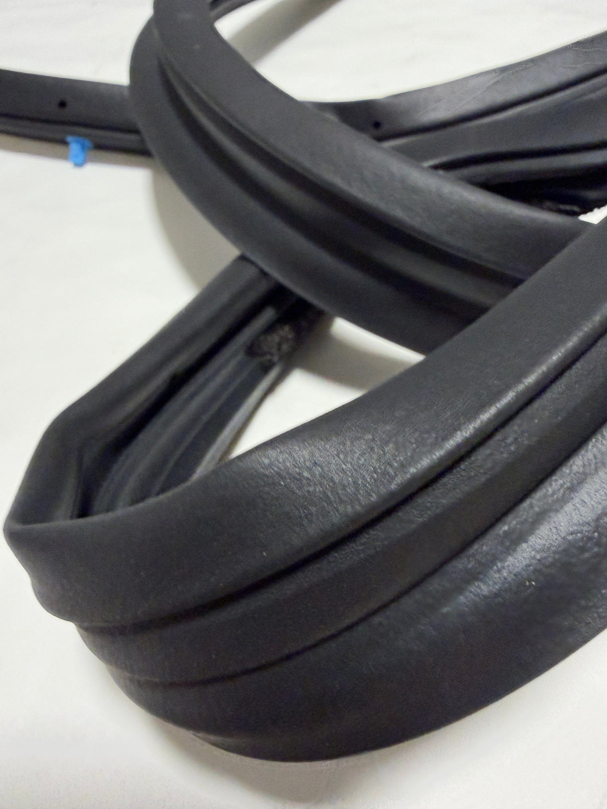 72310-30A-A11 2018-2025 Honda Accord Passenger Side Front Door Weatherstrip Genuine OEM