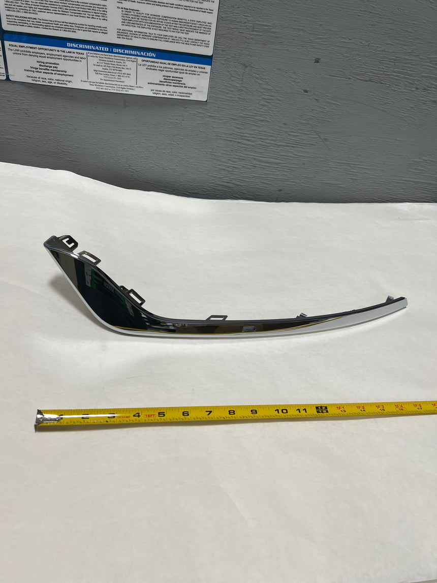 2019-2020 Ford Fusion Non Sport Driver Side Fog Light Bumper Trim Chrome