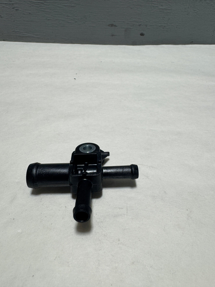 2019-2020 Honda CR-V or Civic 1.5 Coolant 3 Way Joint Tee OEM