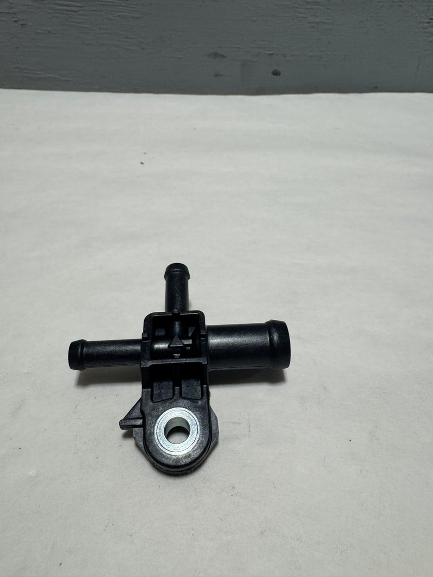 2019-2020 Honda CR-V or Civic 1.5 Coolant 3 Way Joint Tee OEM