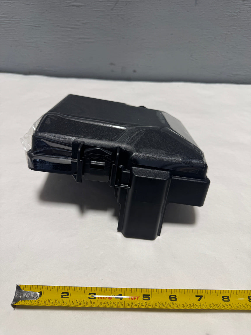 2019-2020 Kia Optima Non Hybrid Under Hood Fuse Box Upper Cover For 6 Speed Transmission Equipped Only