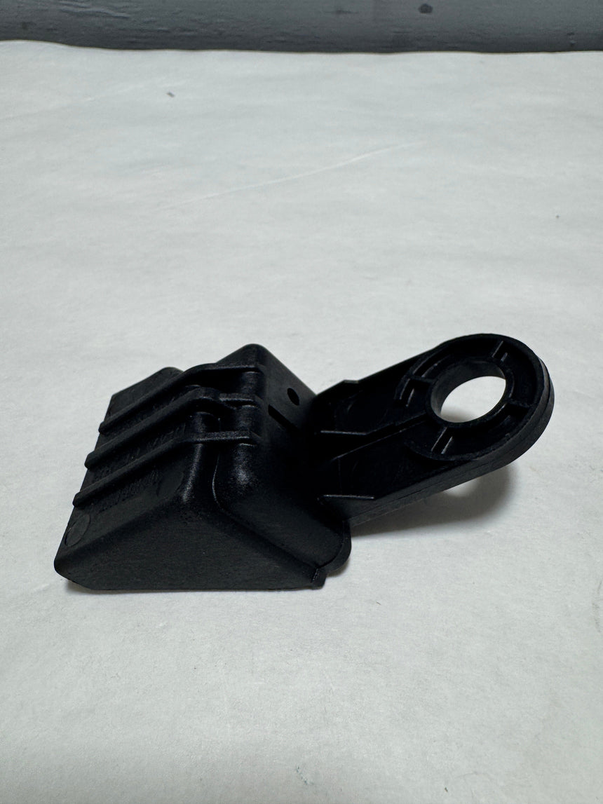 2019-2020 Kia Sorento Passenger Side Headlight Rear Bracket Not For LED Headlights