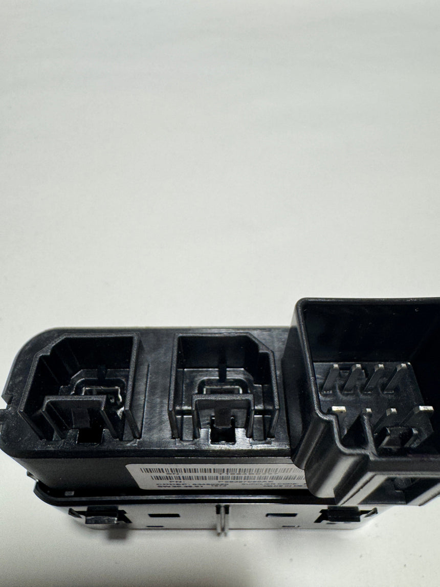 2019-2021 Dodge Ram 1500 DT Media Hub USB Port OEM Genuine New