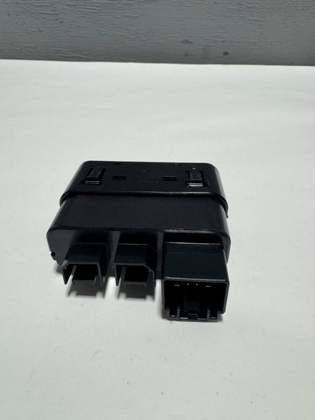 68397098AE 2019-2021 Dodge Ram  1500 DT Media Hub USB Port OEM Genuine New
